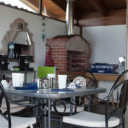 Le Rose Del Tirreno Bed & Breakfast