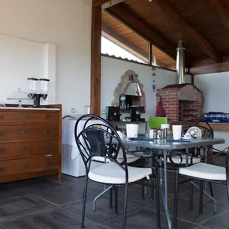 Bed & Breakfast Le Rose Del Tirreno