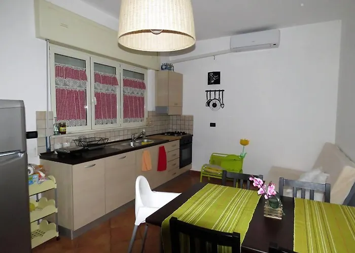 Alojamento de Acomodação e Pequeno-almoço Le Rose Del Tirreno